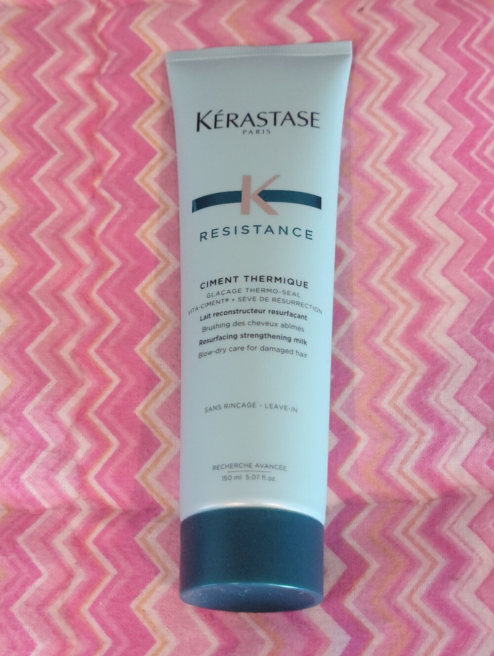 Kerastase Resistance Ciment Thermique - Aqua Blue Bottle 150ml - Picture 4 of 6